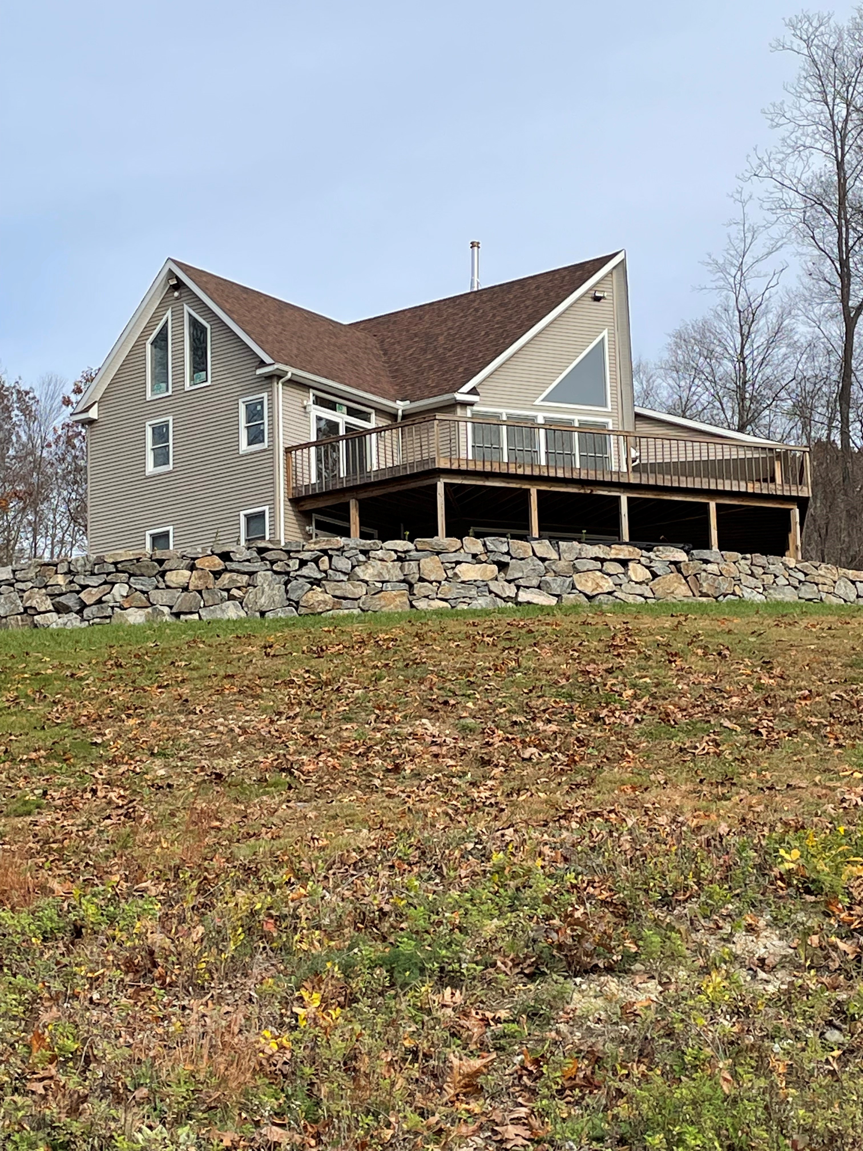 Building photograph for 92 FLANDERS RD